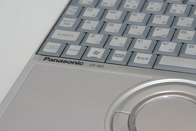 Panasonic Let's Note（レッツノート） CF-W2をSSD換装致しました ...